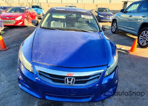 2011 Honda Accord Exl z USA, uszkodzony, nr VIN 1HGCS1B80BA005357
